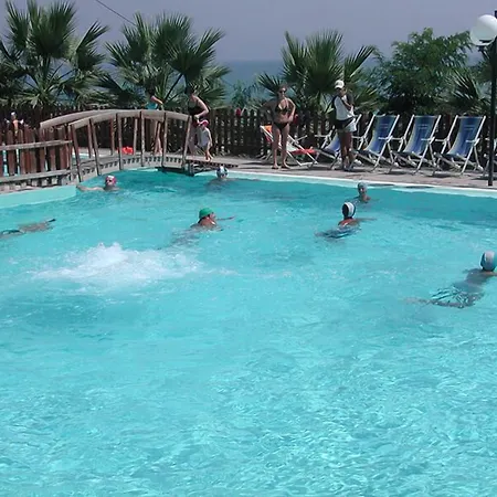 Azzurro Apart Otel Massignano