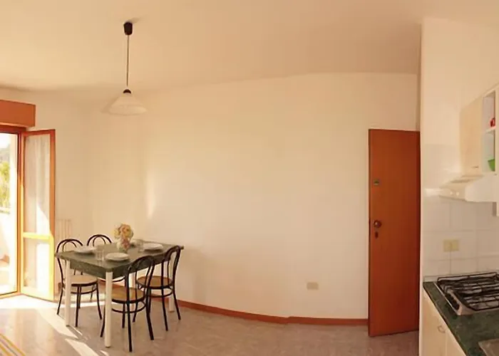 Azzurro Apartmanhotel Massignano