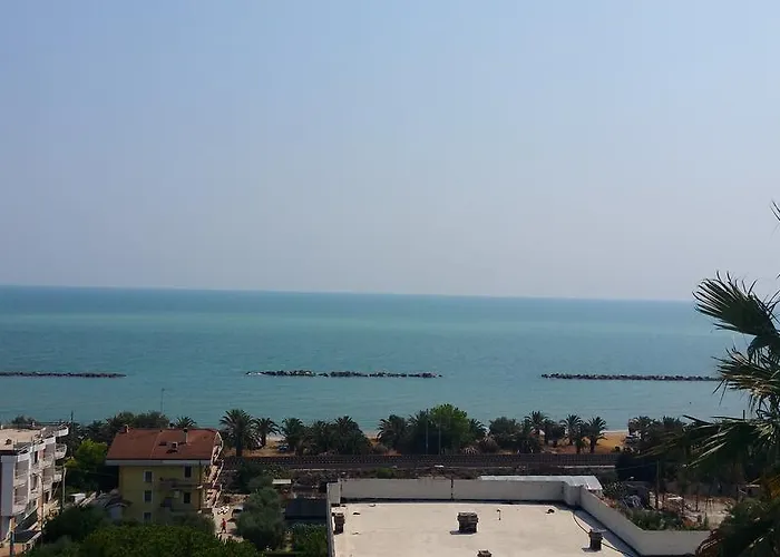 Azzurro Apartmanhotel Massignano