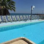 Aparthotel Azzurro 3*