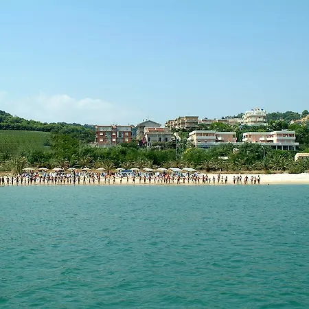 Azzurro Massignano