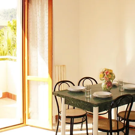 Aparthotel Azzurro 3*