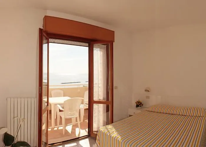 Azzurro Апарт-отель